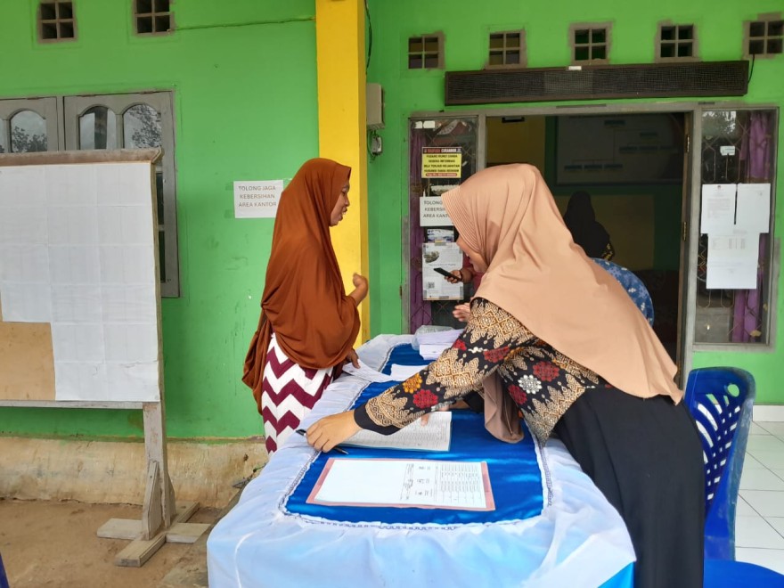 Rapat Pembagian Dana BLT